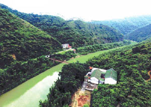 佛冈：大庙峡——分水岭处说奇峡